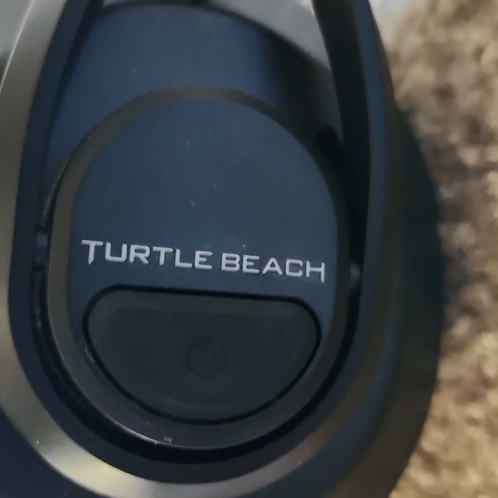 2 Turtle Beach headsets for Xbox and PS